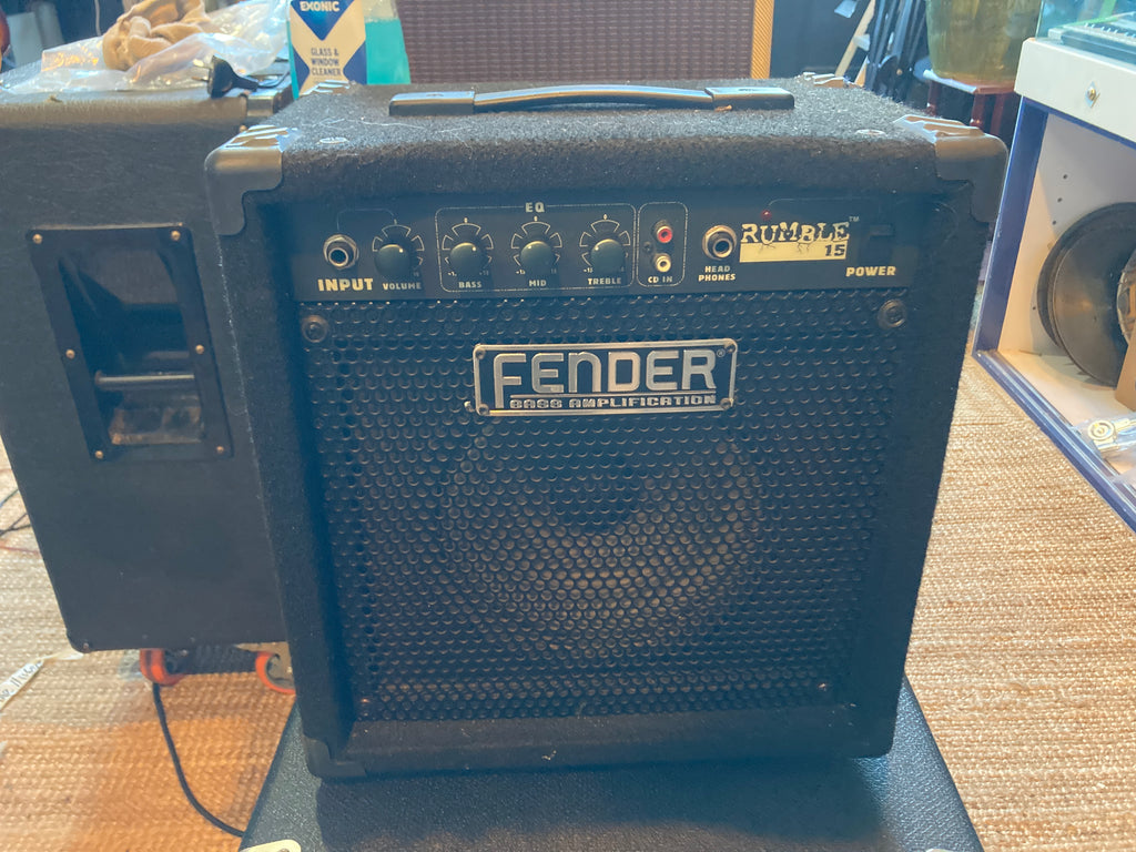 Fender Rumble 15