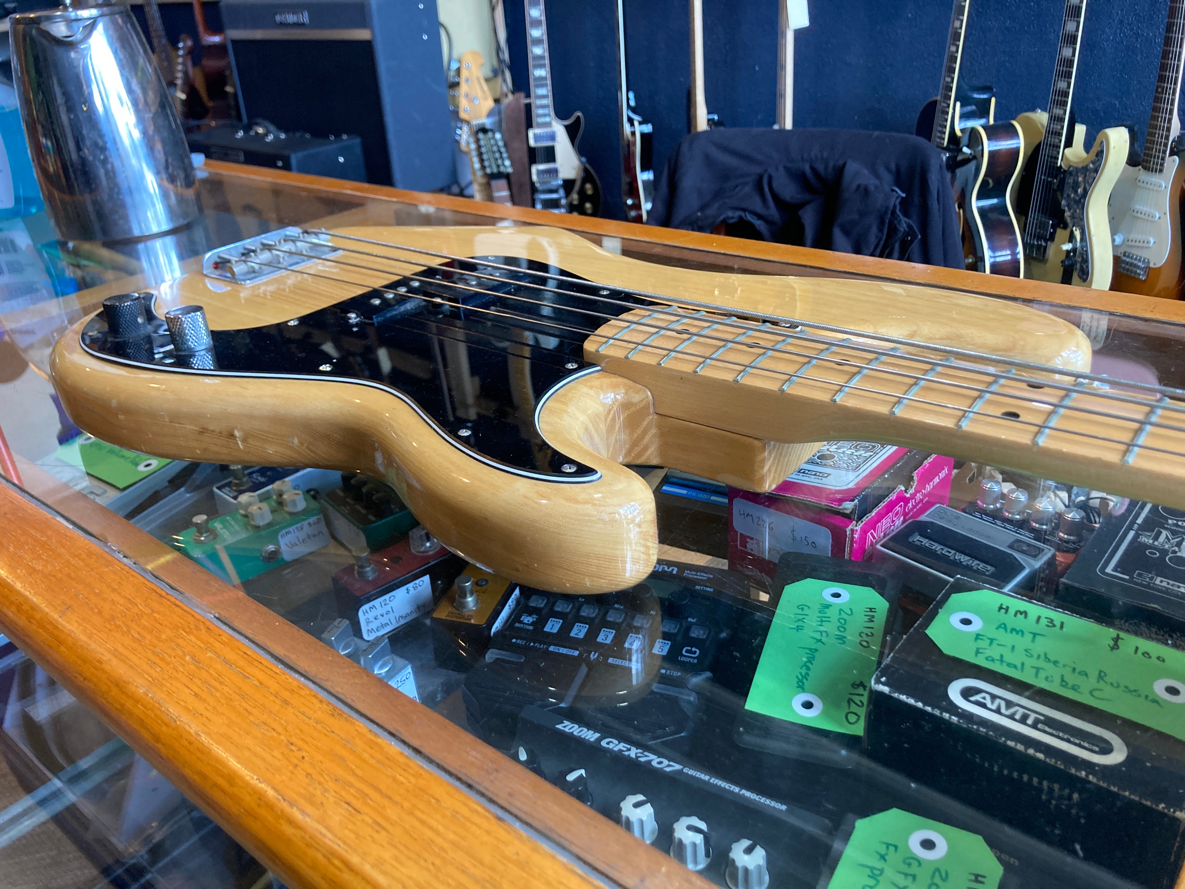 Fender - Precision Bass