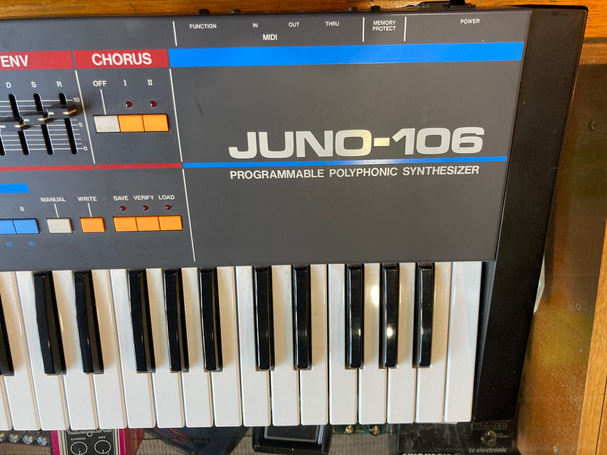 Roland - Juno 106