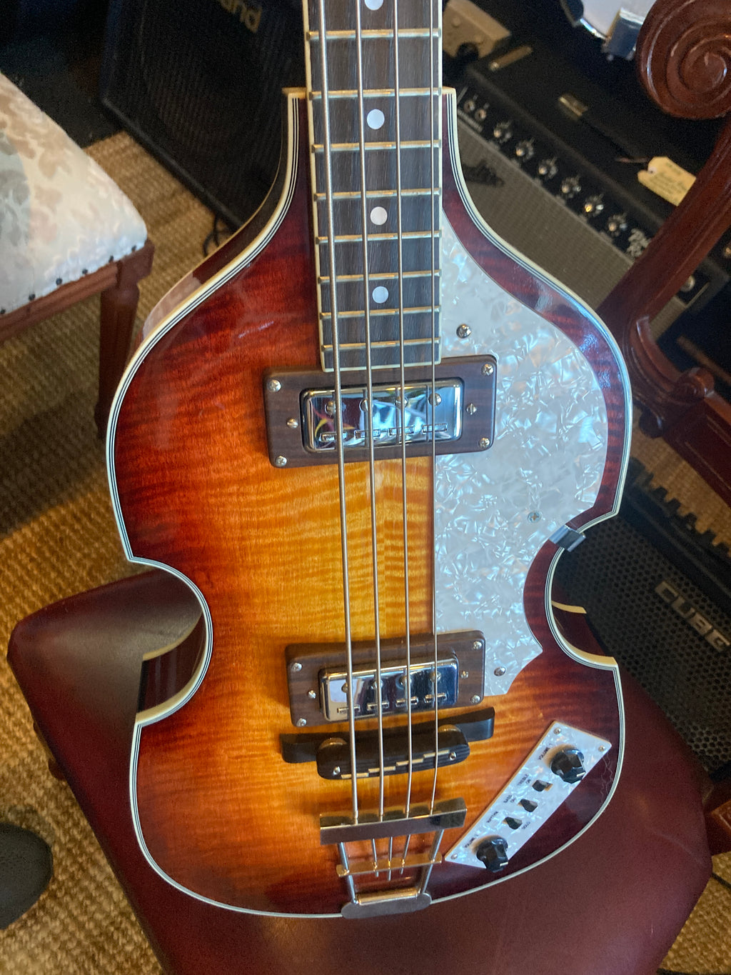 David Malpas - Hofner  Ignition bass copy