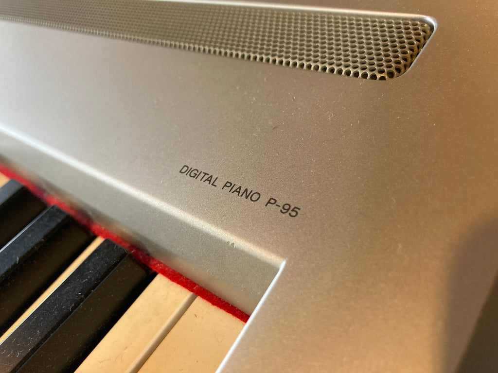 Yamaha - P95