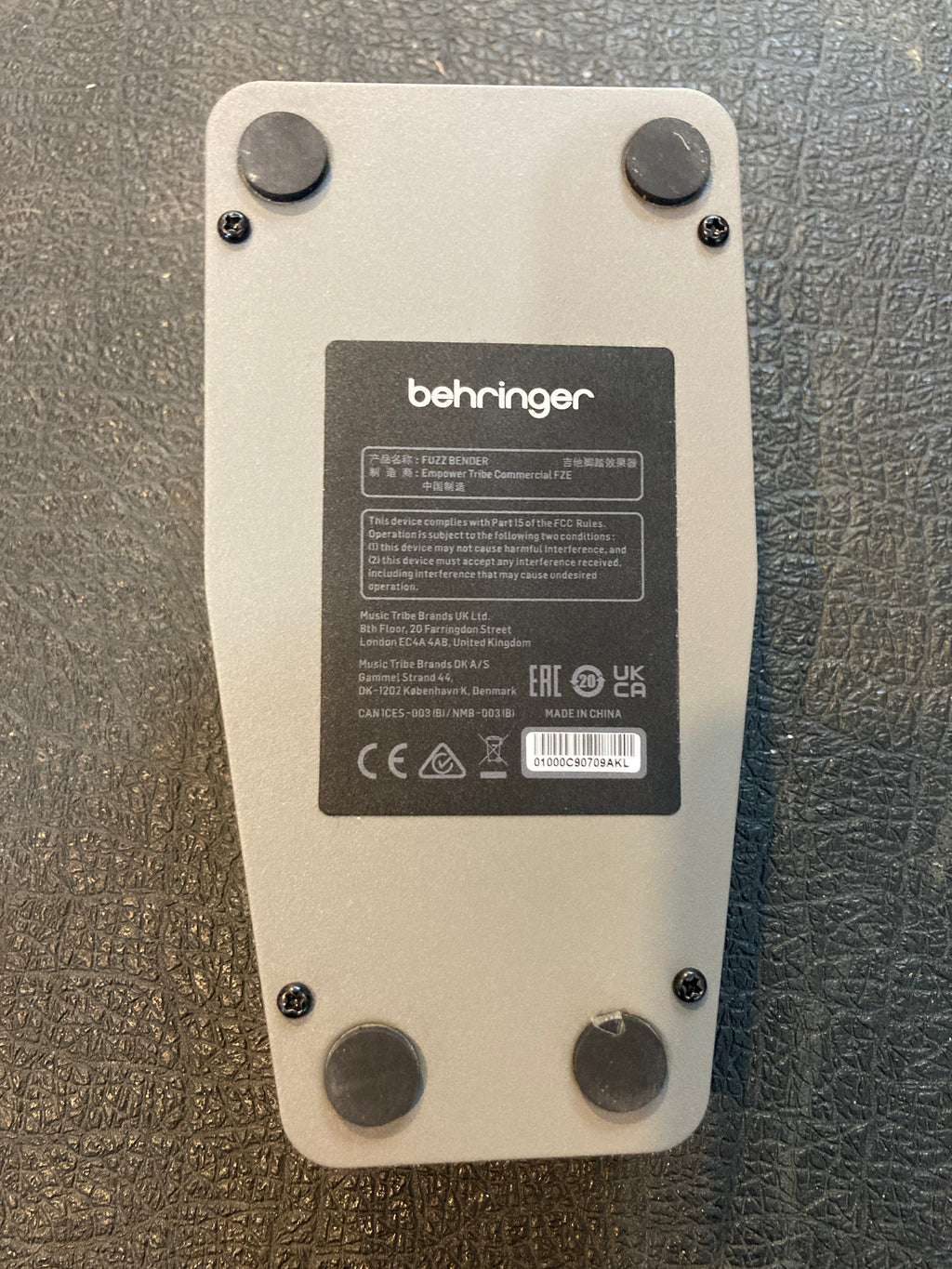 Behringer - Fuzz Bender