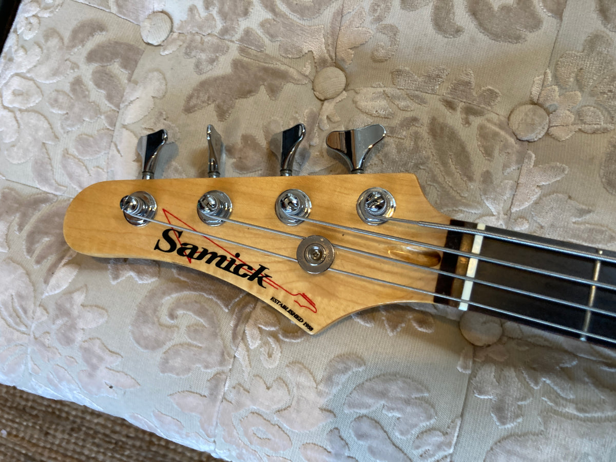 Samick - LB-31