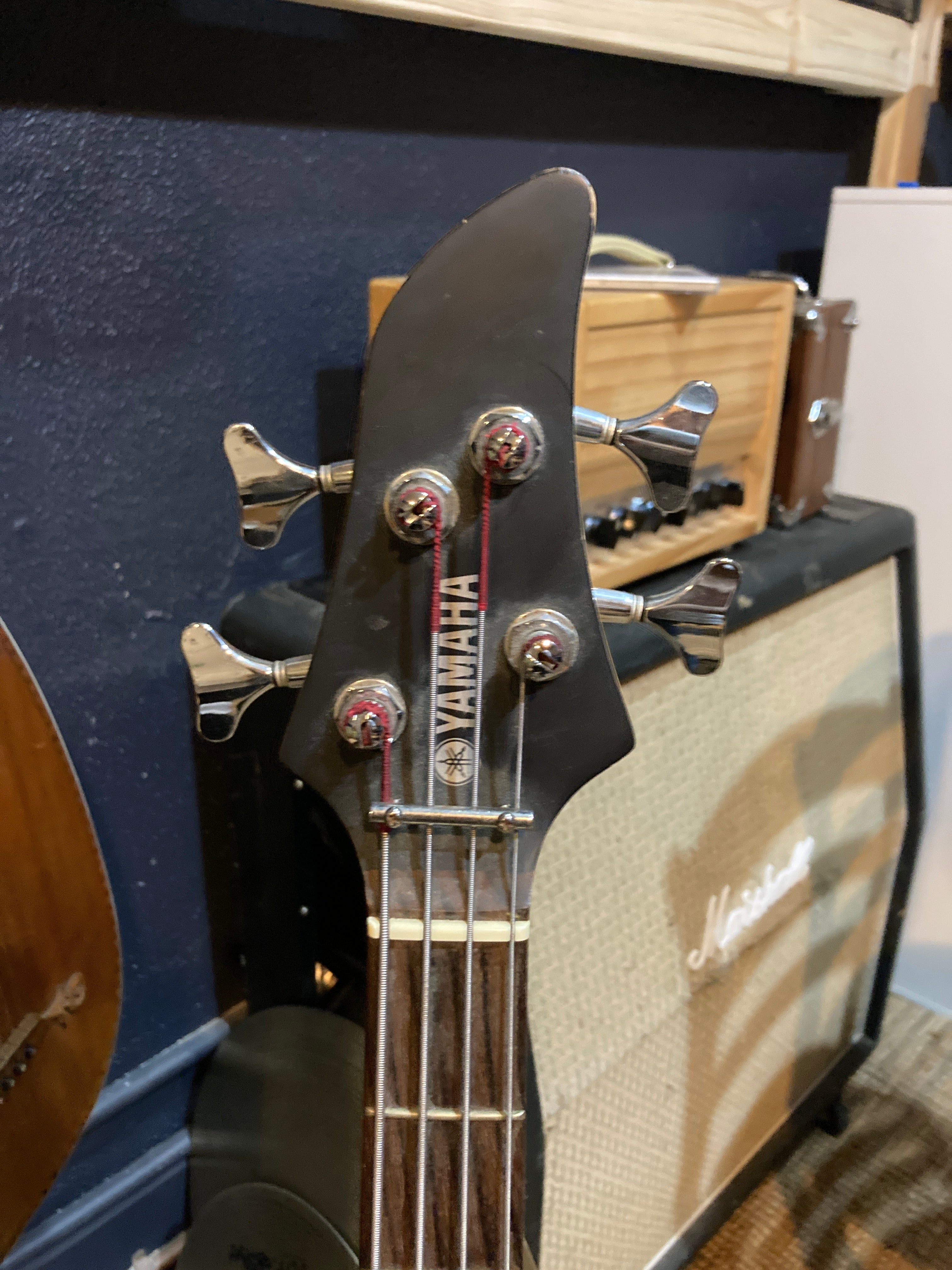 Yamaha - RBX 270J
