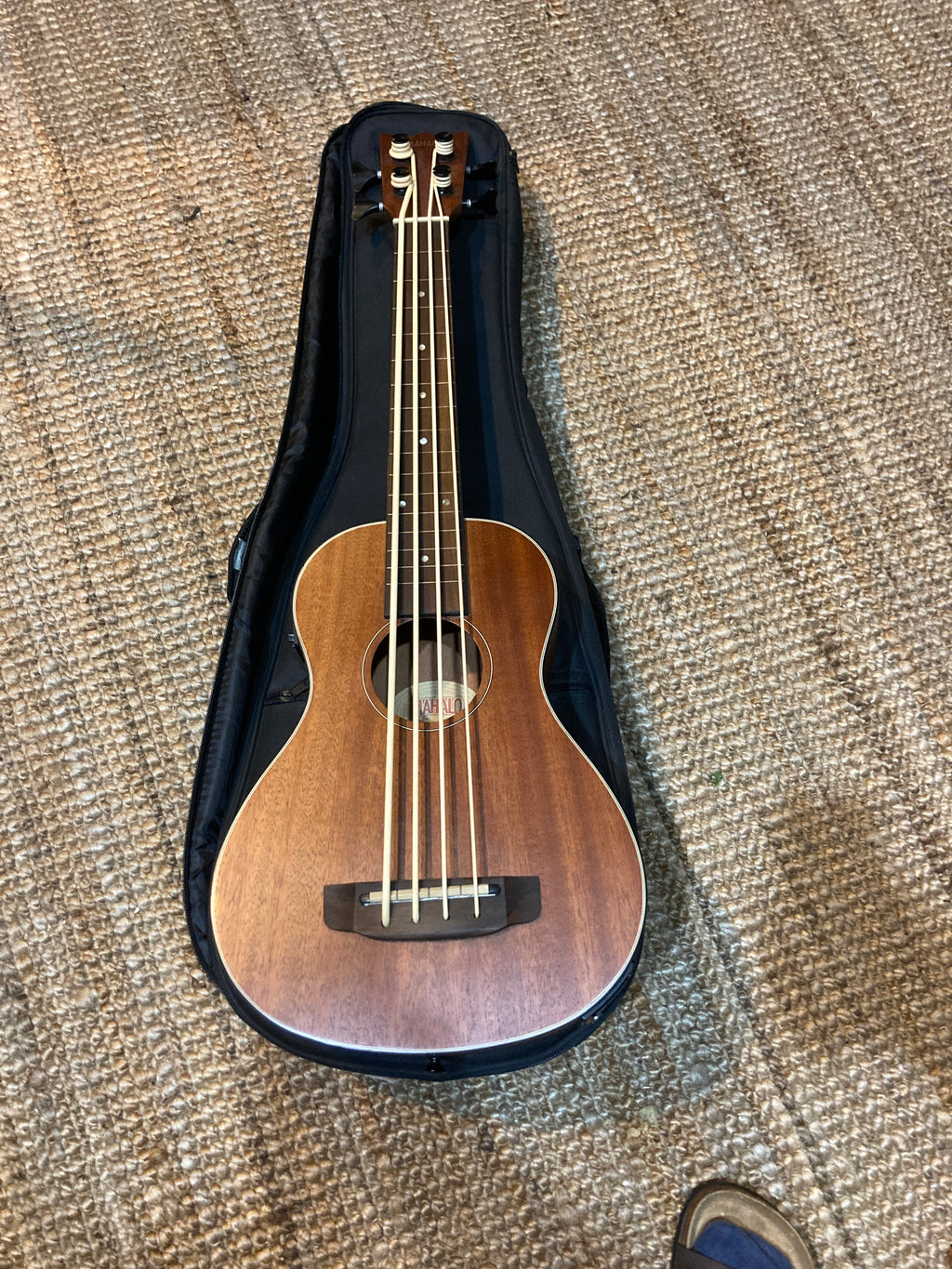 Mahalo - Uke Bass
