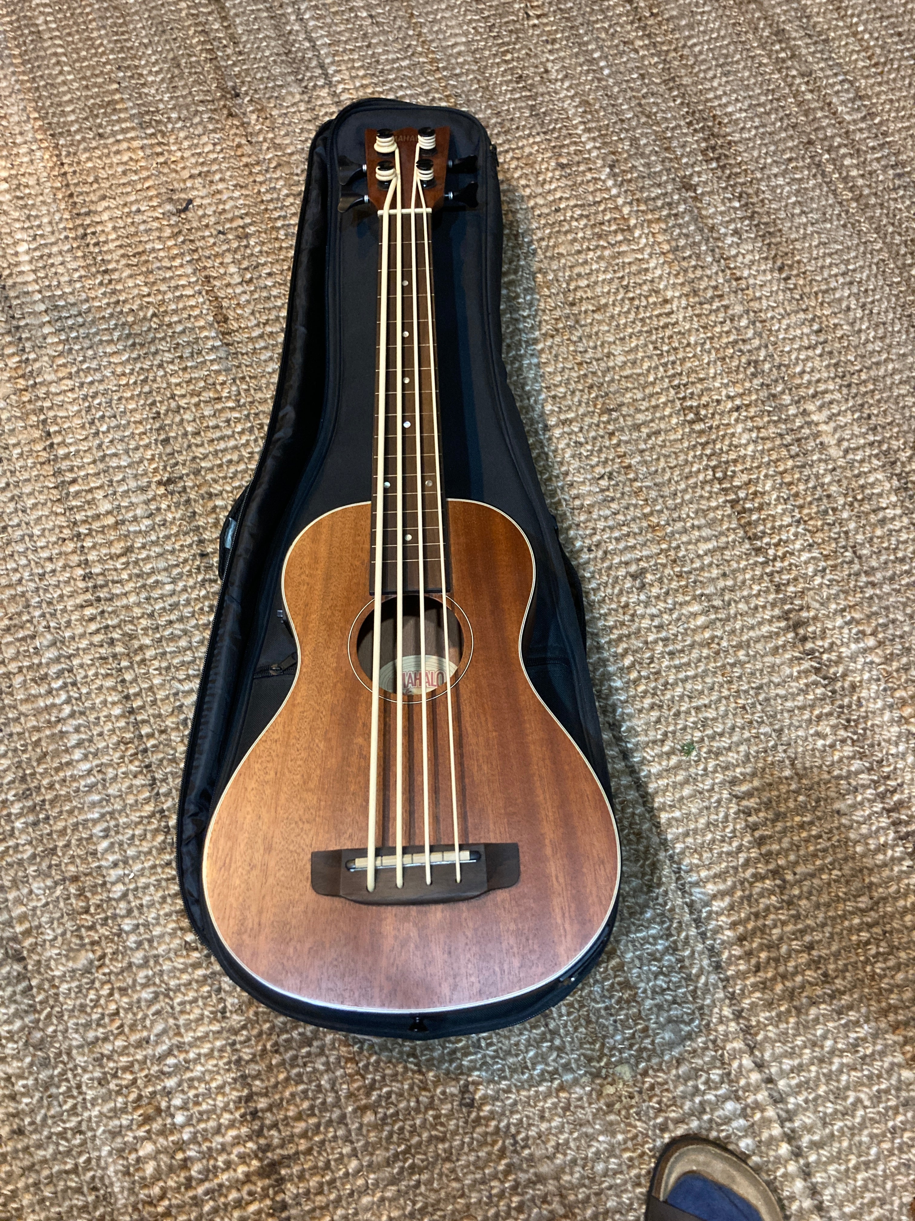 Mahalo - Uke Bass