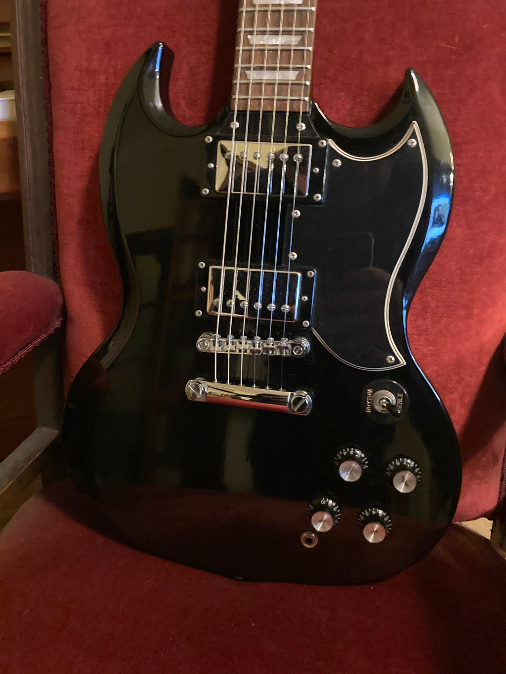 Epiphone - G-400