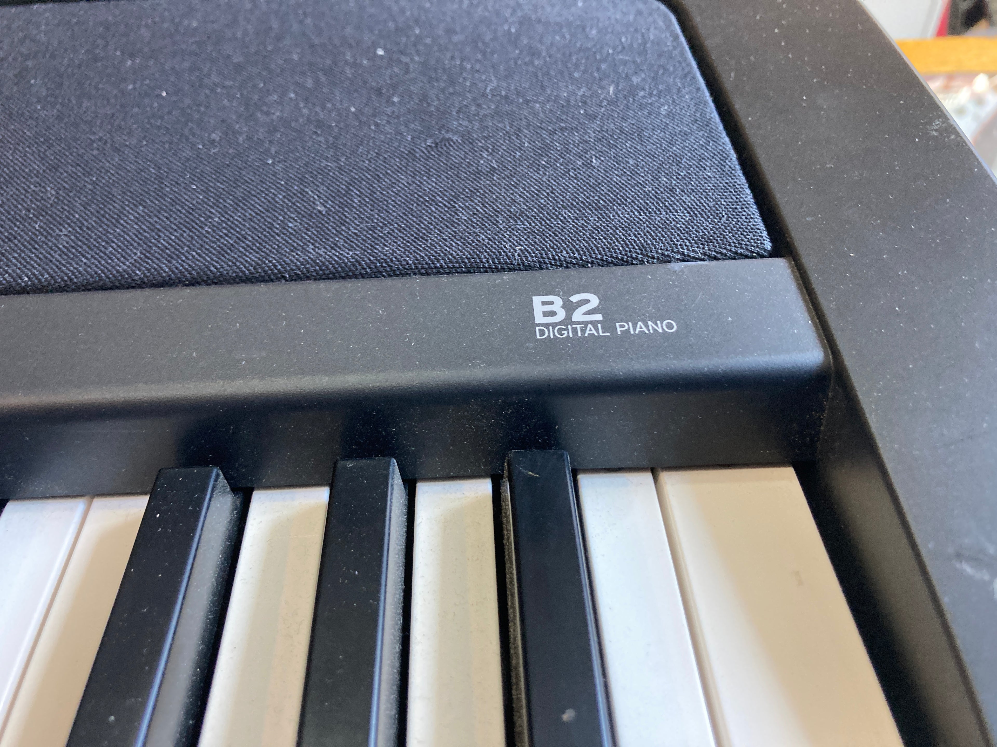 Korg B-2