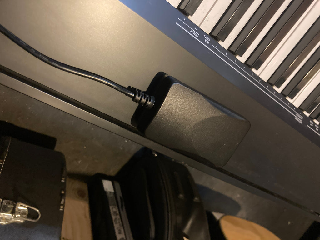 Casio - CDP 135