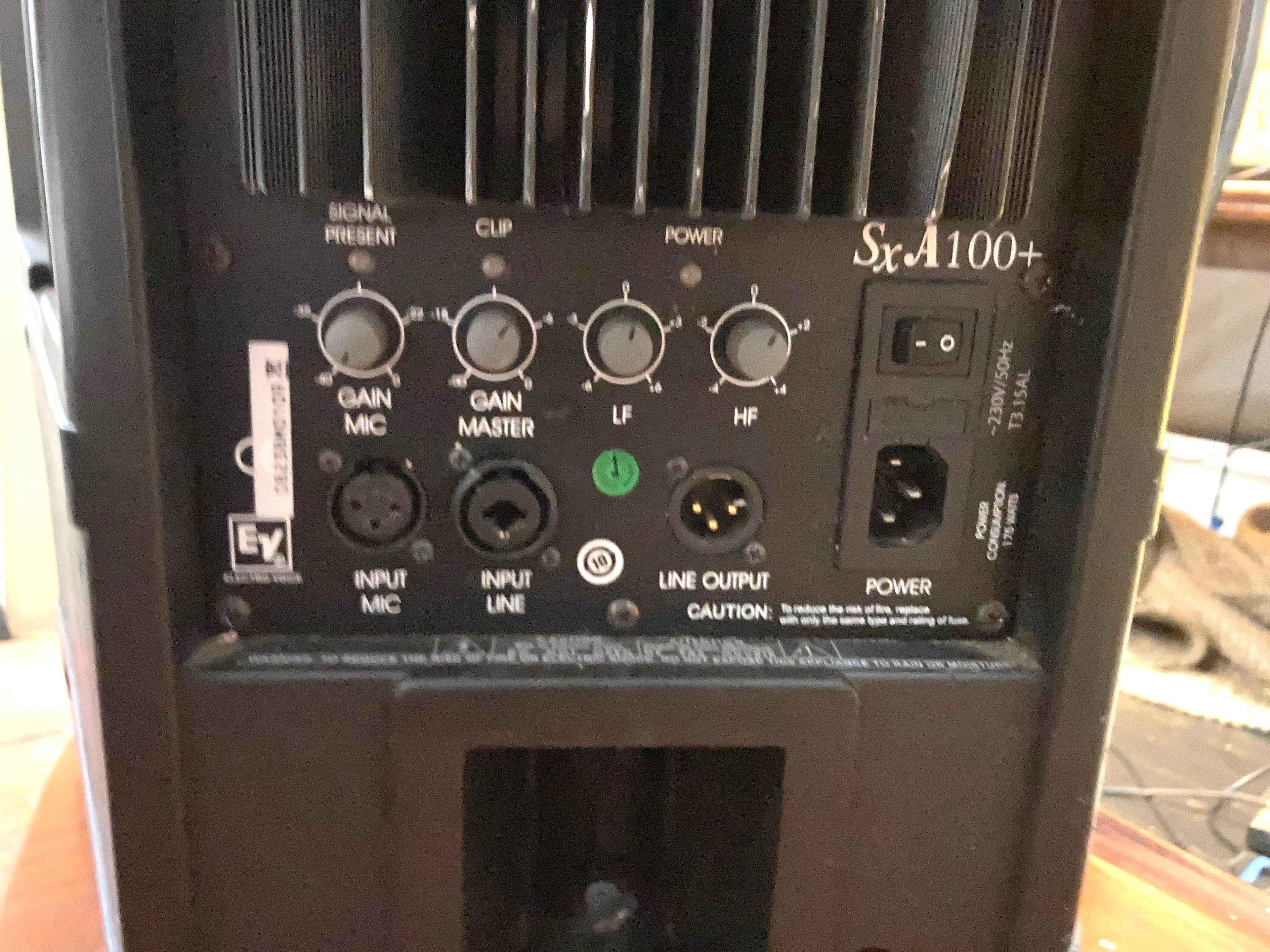 EV - SXA100+ POWERED SPEAKER