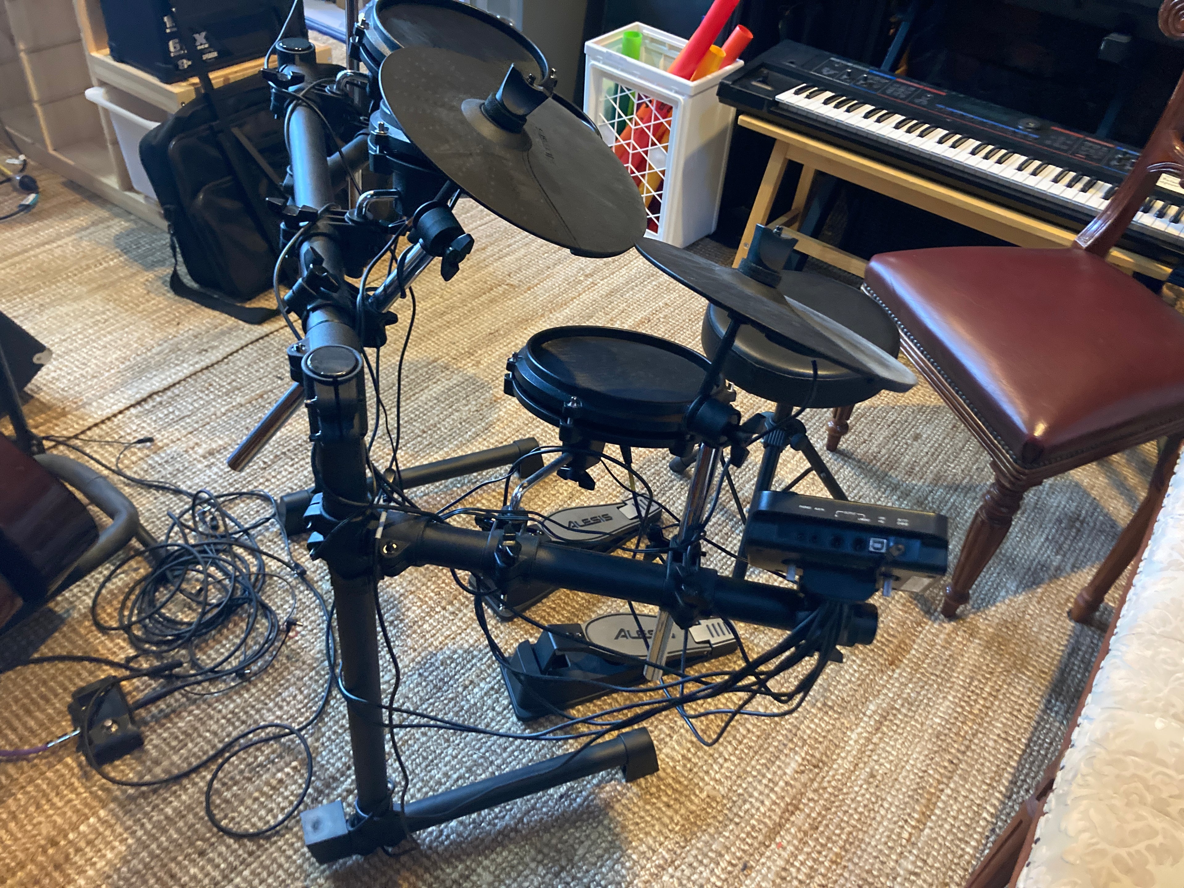 Alesis - Turbo