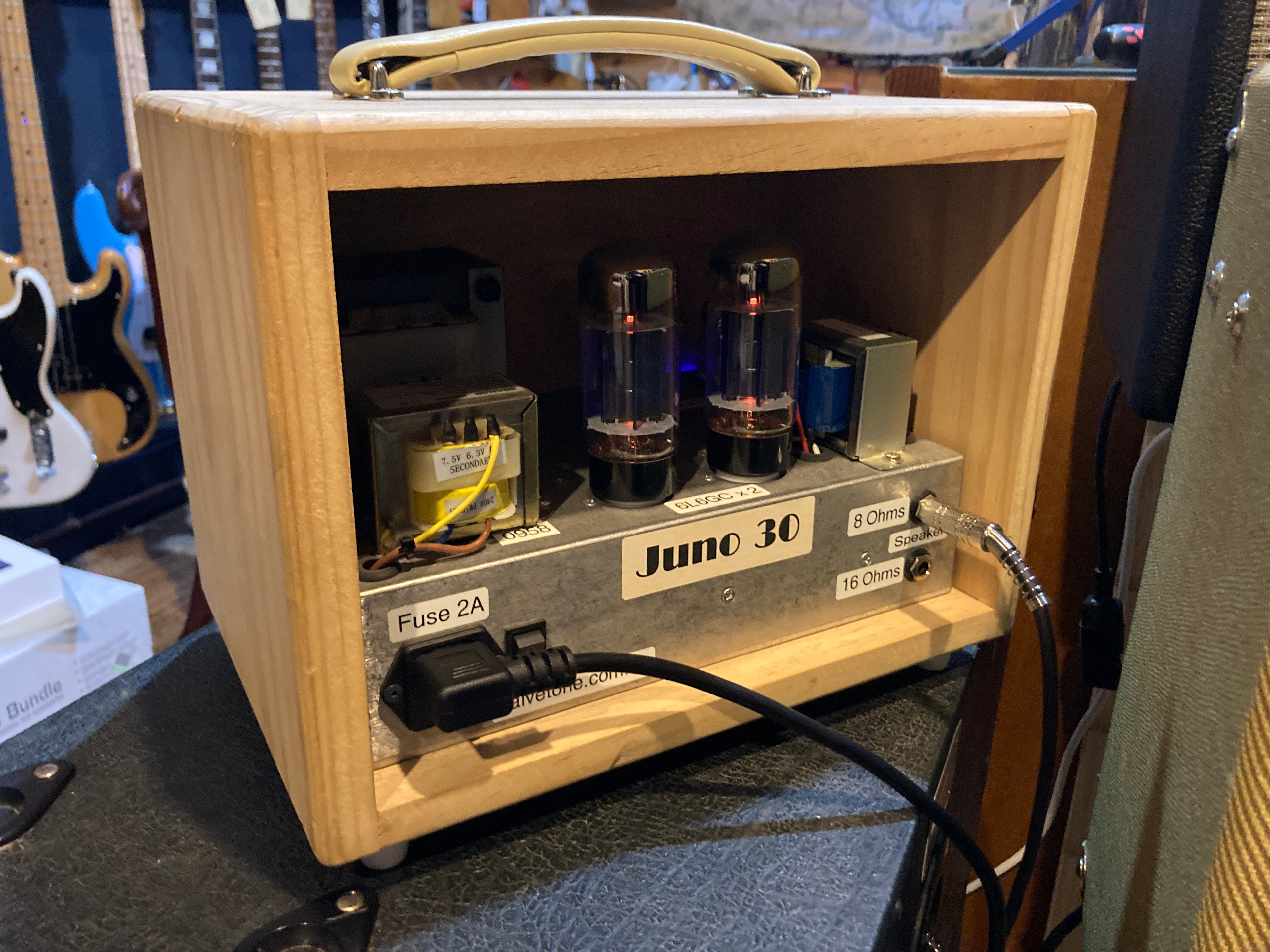 Valvetone Juno 30