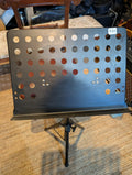 UXL - Sheet music stand